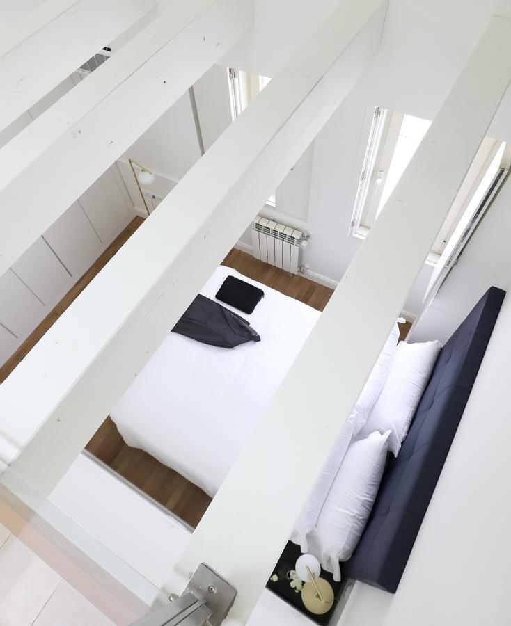 Recoletos House Aparthotel Madrid Exterior photo